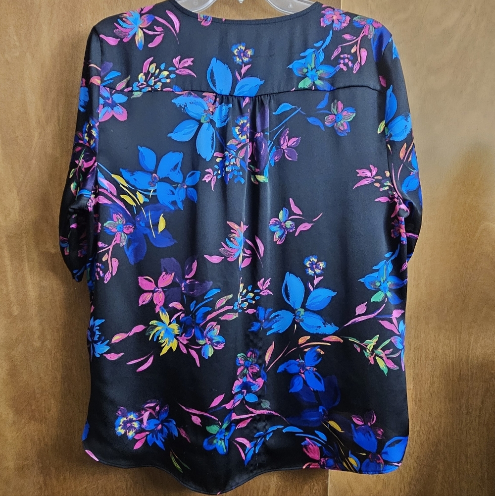 Bar III womens xl floral short sleeve blouse top shirt blue black pink - Picture 8 of 11